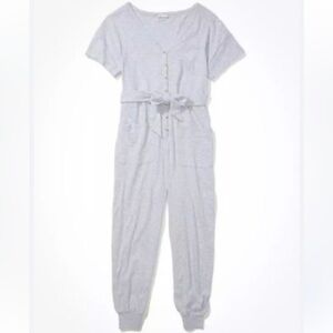 🌻3 for $18 American Eagle Jumpsuit Gray Size Small